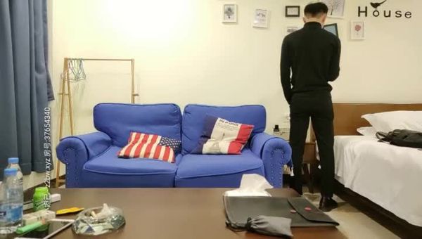 步宾寻花 今夜温柔小少妇，沙发啪啪调情