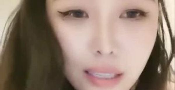 【大秀直播】高顏值長腿美女《七仙兒》約猛男-下部【痛苦部】，痛哭背叛過程 真实心路～