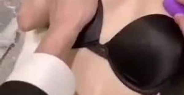 馬來西亞 大馬飛機杯女神Gatita Yan付費全裸被摸片流出